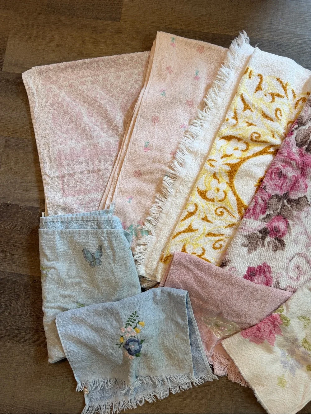 Vintage Towel Lot